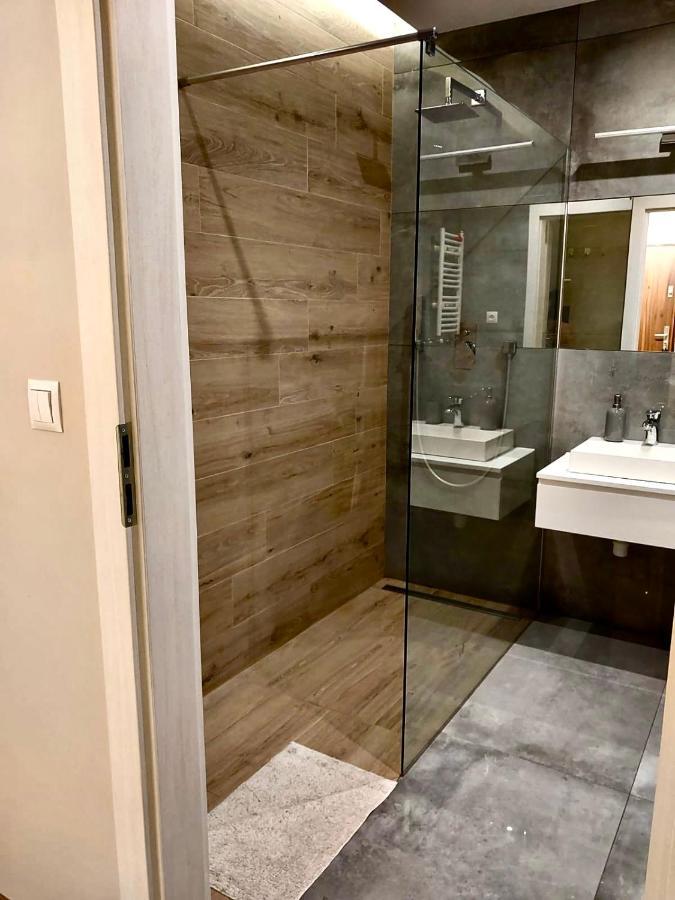 Apartament Sajowy Z Miejscem Postojowym W Garazu Podziemnym Apartment Torun Luaran gambar