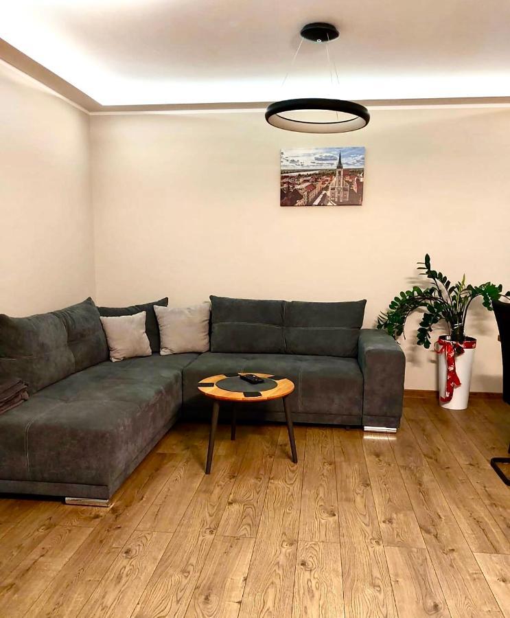 Apartament Sajowy Z Miejscem Postojowym W Garazu Podziemnym Apartment Torun Luaran gambar